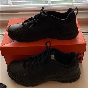 Men’s Nike T-Lite XI